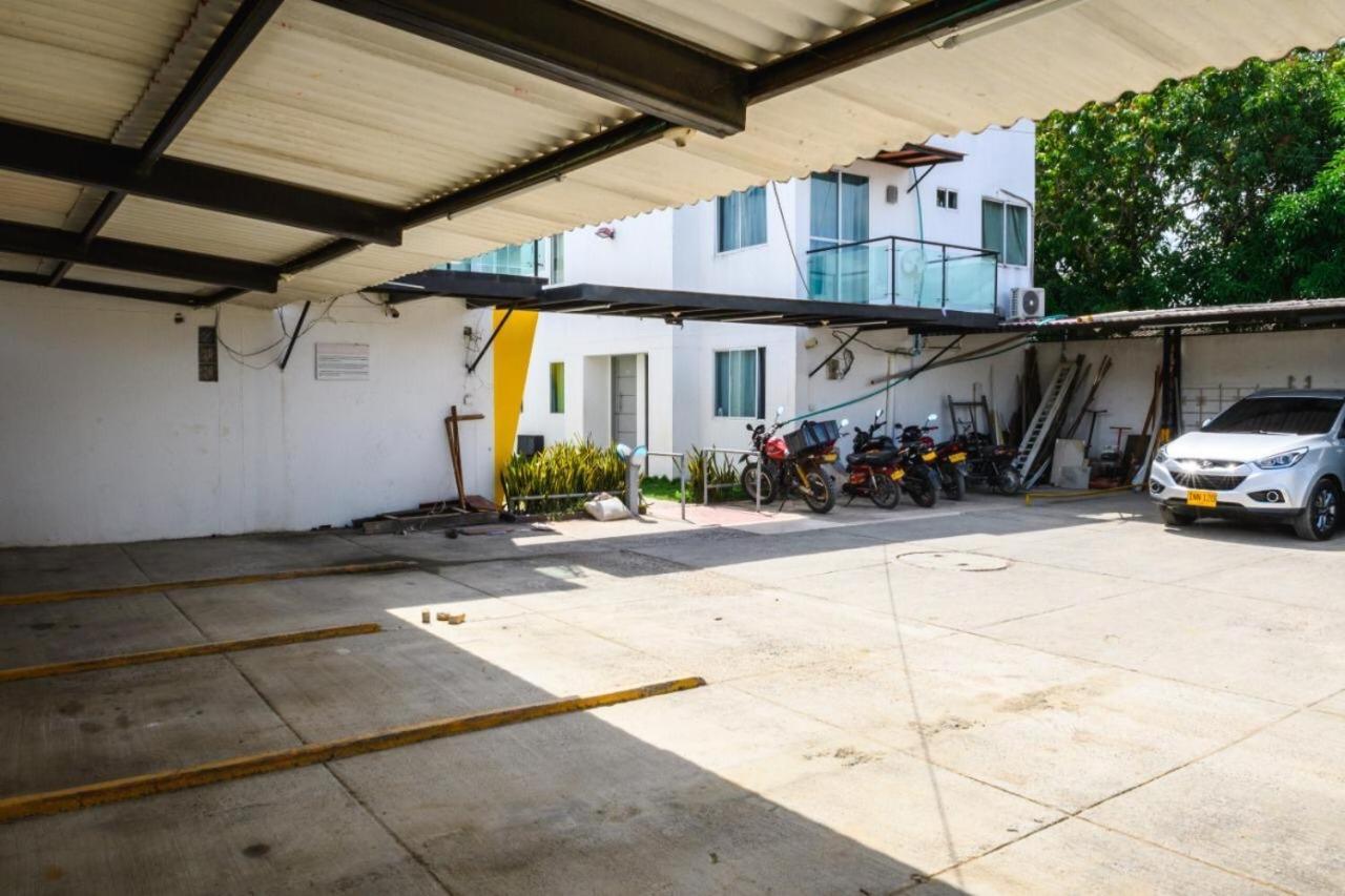 Cic Apartamento Amoblado Mirador Del Sinu Montería Eksteriør billede