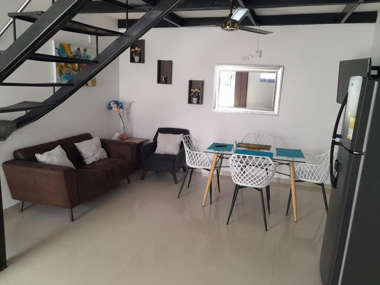 Cic Apartamento Amoblado Mirador Del Sinu Montería Eksteriør billede